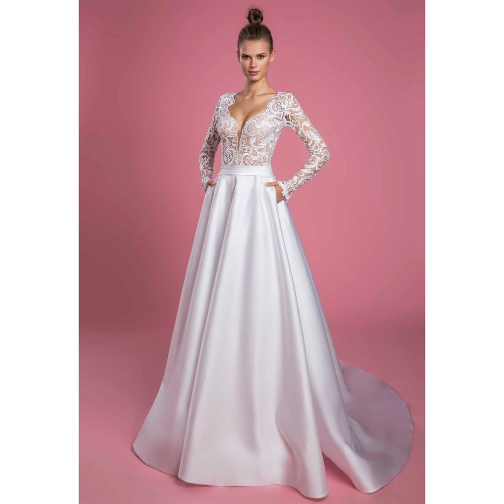 Pnina Tornai #2114 Lace and Satin Gown from Kleinfeld New York.
